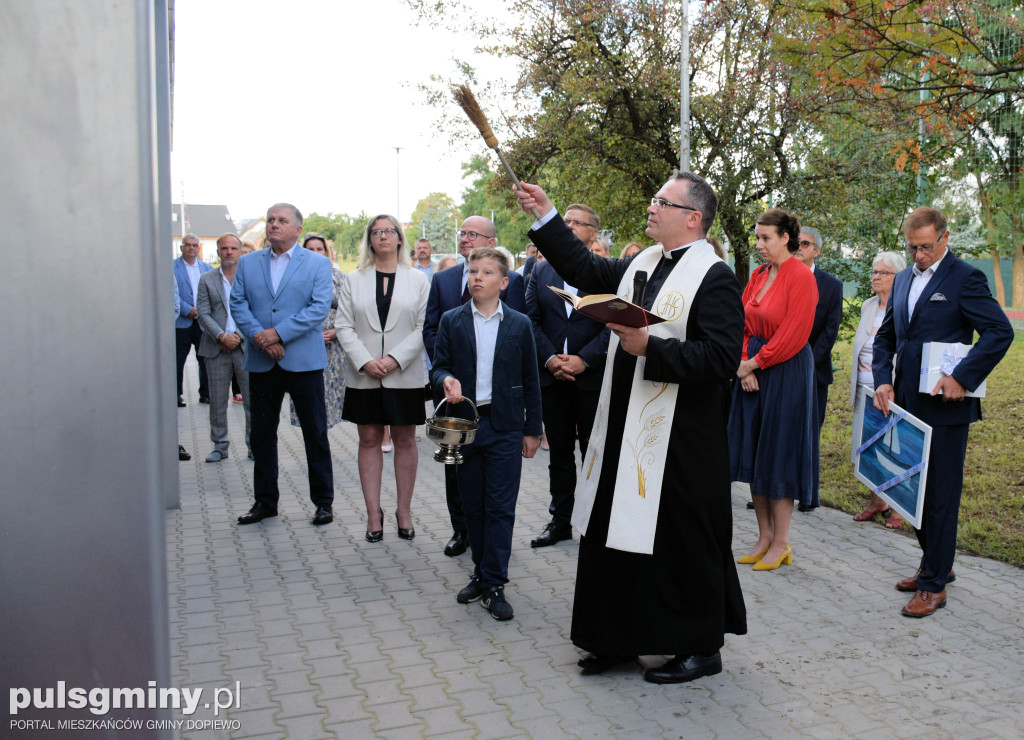 Otwarcie nowego budynku szkoły w Dopiewcu