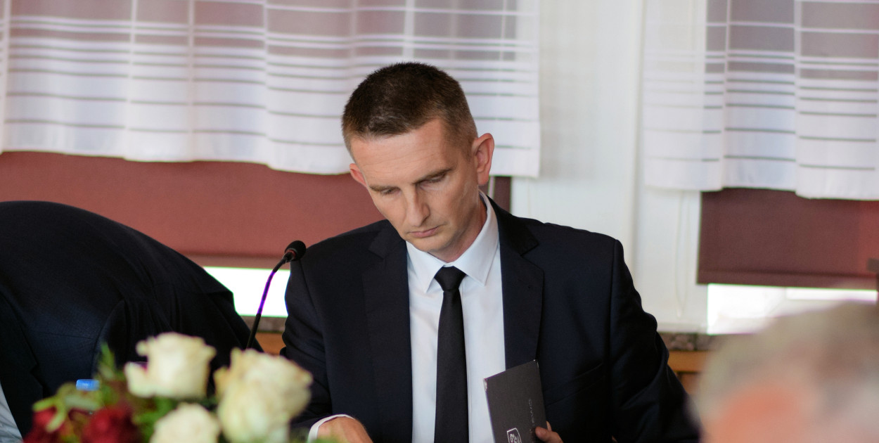 Ile zarabia wójt gminy Dopiewo?