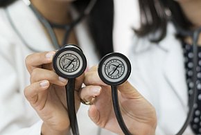 ZUS publikuje dane o L4. Te liczby zaskakują nawet lekarzy-9586