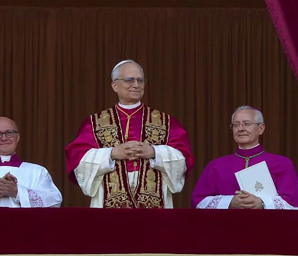 Nowy papież ukazał się światu. Takie przyjął imię!-9622