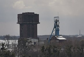 Pięcioletnie urlopy i nawet 170 tys. zł odprawy. Zmiany dla dużej grupy-10414