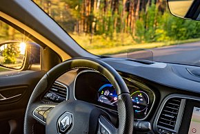 Masz to auto w garażu? Producent natychmiast wzywa na kontrolę!-10430