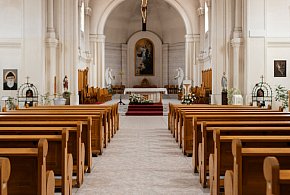 Miliony na Kościół w 2026 roku. Państwo co roku dokłada do duchownych-10996