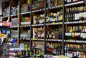 To codzienność wielu Polaków. Nowe dane o alkoholu niepokoją-11051