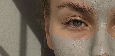 Glinki kosmetyczne krok po kroku — jak wykorzystać ich potencjał w domu