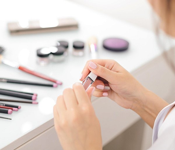 Nie używaj tych kosmetyków. GIS ostrzega przed produktami-10845